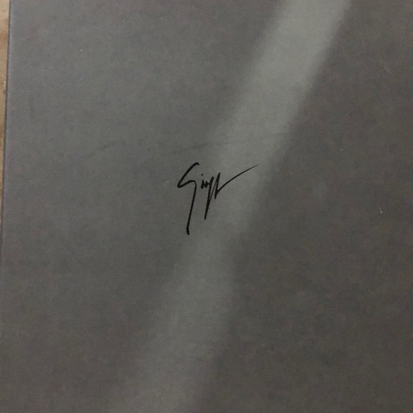 Giuseppe Zanotti Design Pink Sneaker - Picture 3 of 3